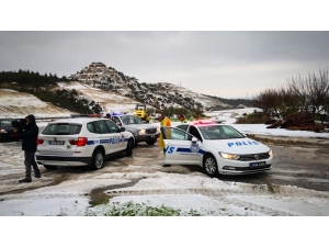 Kktc’de Dolu Yağışı Hayatı Olumsuz Etkiledi