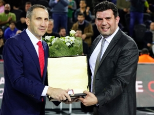 Darüşşafaka Blatt’i Unutmadı