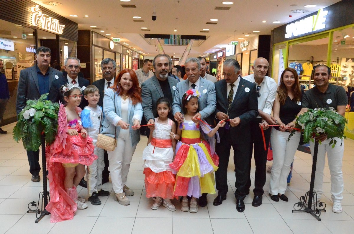 eskisehir-de-etwinning-iyi-ornekler-sergisi-kapilarini-acti