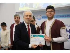 Kütahya’da ‘Genç Sesler’ Musiki Etkinliği