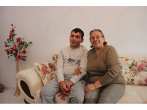 Yardım Eli Sosyal Medyadan Uzandı