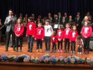 Sakarya Türk Halk Müziği Kent Topluluğu Son Konserini Yaptı