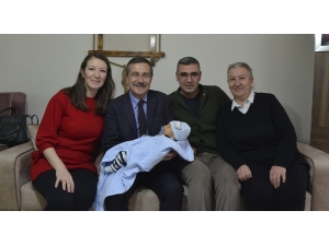 Başkan Ataç, ‘Hoş Geldin Bebek’ Ziyaretlerini Sürdürüyor