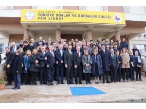 Bakan Pekcan Öğrenciler İle Buluştu