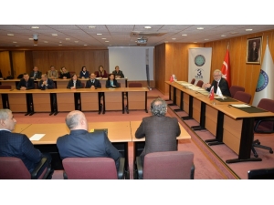 Tıp Fakültesi Ve Sağlık Bilimleri Fakültesi’ne Burs Yağmuru