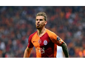 Galatasaray’da Serdar Aziz Sorunu