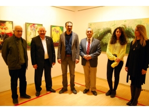 Sanko Sanat Galerisi’nde "Zamansız Renkler" Temalı Sergi