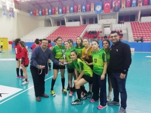 Anadolu Üniversitesi Sporda, Kupalara Ve Şampiyonluklara Doymuyor