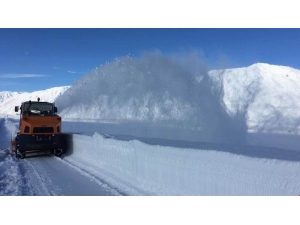 Tunceli’de 123 Köy Yolu Ulaşıma Açıldı, 99’u İçin Çalışma Sürüyor