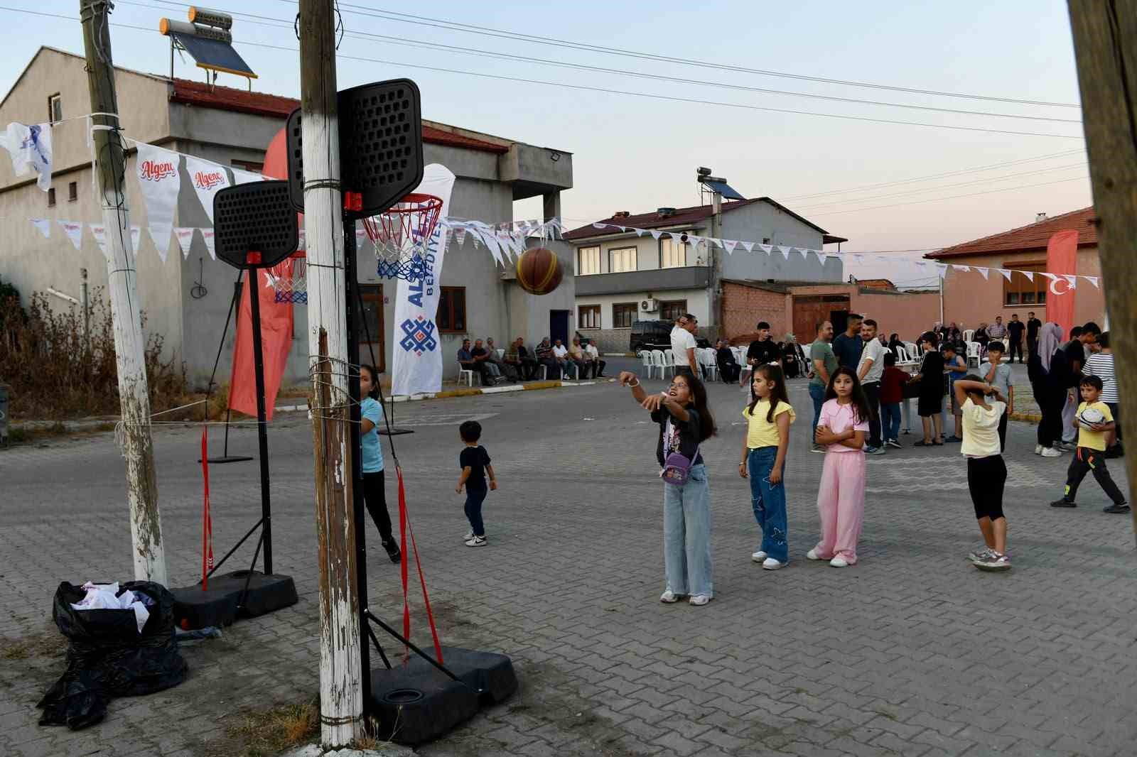 altieylul-de-yaz-coskusunun-ikinci-duragi-yakupkoy-oldu