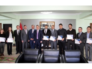 Kaymakamı Kapankaya’dan Başarı Belgesi Ve Sertifika