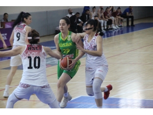 Türkiye Kadınlar Basketbol 1. Ligi: Elazığ İl Özel İdare: 79 - İstanbul Üniversitesi Gelişim: 42