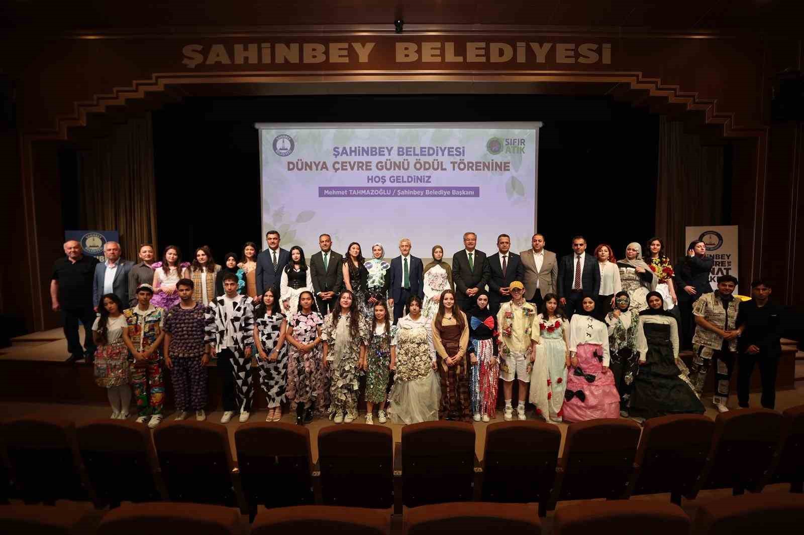 sahinbey-belediyesi-nden-cevreci-okullara-odul