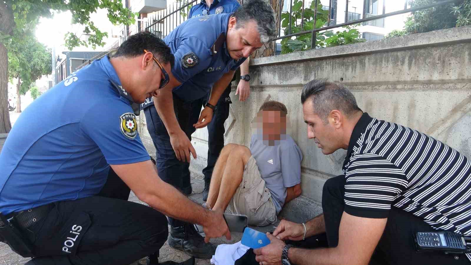 turistleri-hedef-alan-plaj-faresi-caldigi-telefonun-gprs-destekli-takip-sistemi-ile-yakalandi