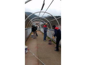 Körfez’de Üst Geçitler Elden Geçirildi