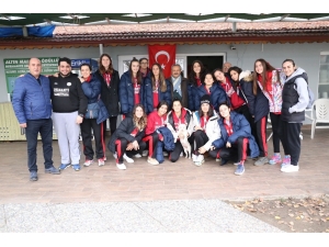 Burhaniye Belediyespor İlk Devreye Galibiyetle Girdi