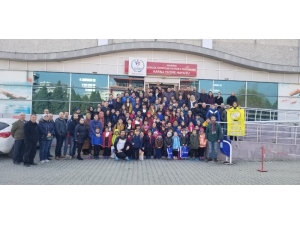 Önce Antrenman Ardından Yılbaşı Kutlaması