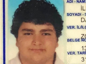 Kiloları Verince, Sahte Kimlikten İşlem Yapılmasından Son Anda Kurtuldu