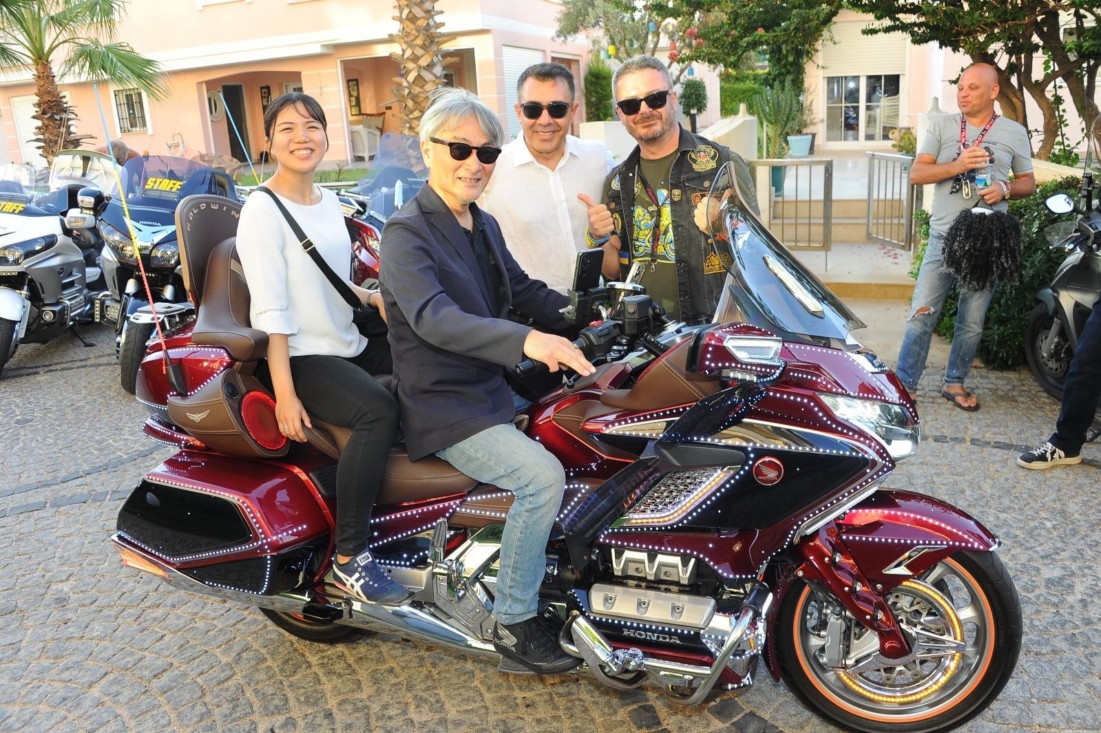 dunyanin-en-buyuk-motosiklet-bulusmalarindan-goldwing-treffen-yeniden-cesme-de