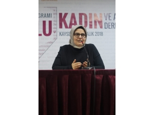 Gazeteci Yazar Ayşe Böhürler, Akadder’de Konuştu