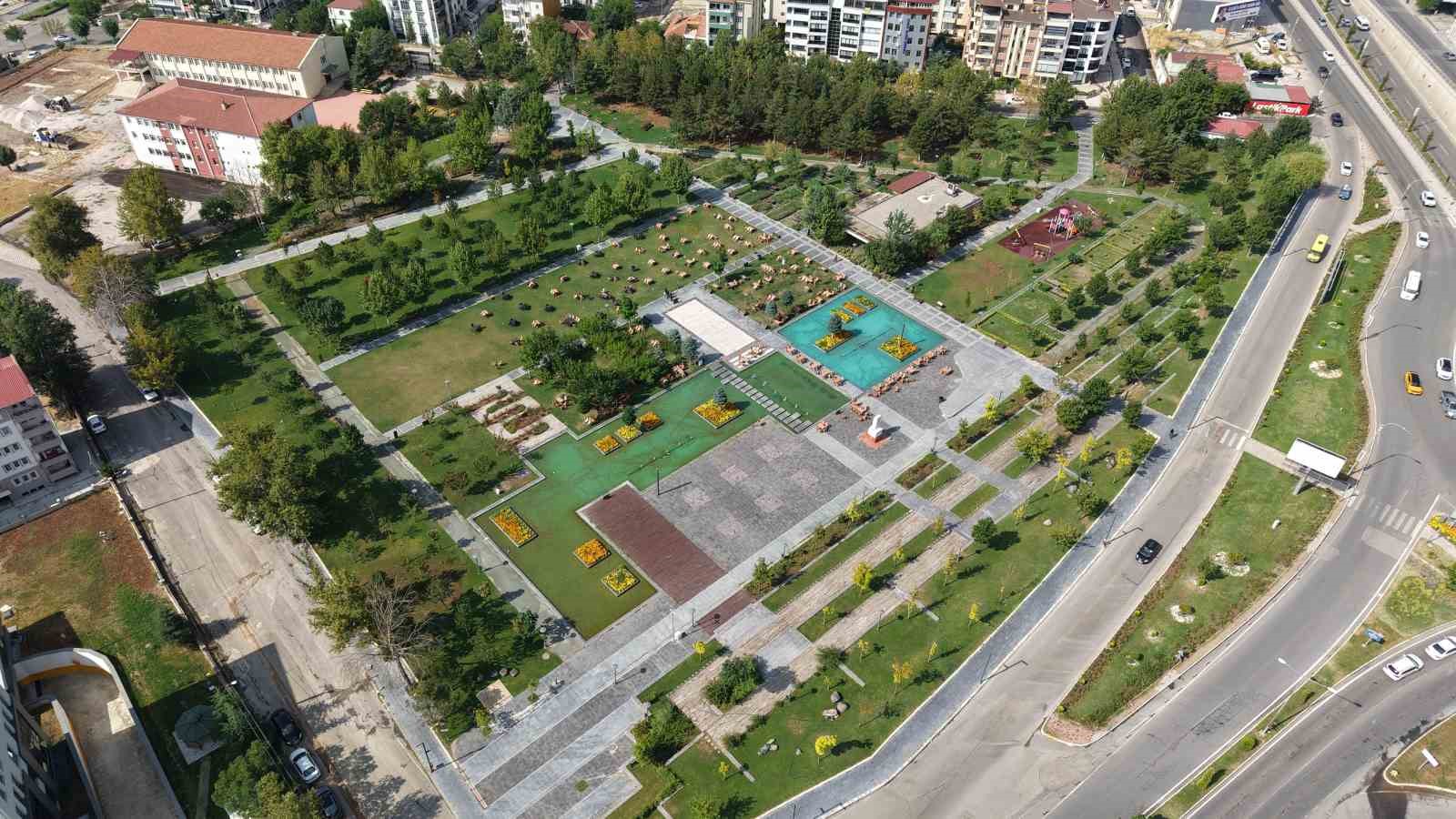elazig-daki-bombali-saldirida-bir-gozunu-kaybeden-gazi-demir-en-aci-kaybimiz-kaybettiklerimiz-degil-sehitlerimizdir