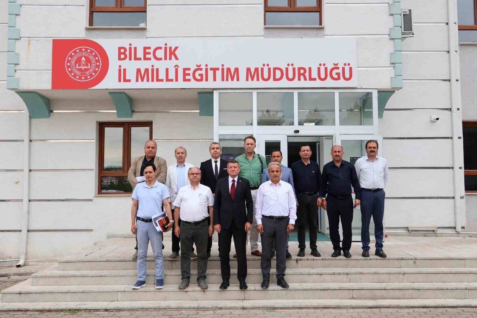 egitimde-yol-haritasi-masaya-yatirildi
