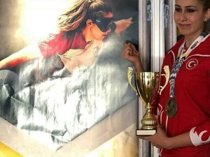 Yenimahalle’nin ’Milli Sevda’sı