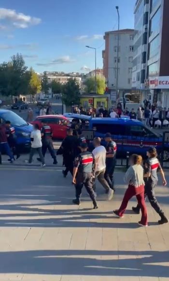 yasa-disi-bahis-operasyonunda-12-supheli-tutuklandi