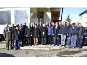 Başkan Ataç Kahvehane Ziyaretlerini Sürdürüyor