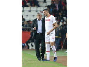 Uefa, Ozan Kabak Ve Merih Demiral’ı Listeye Aldı