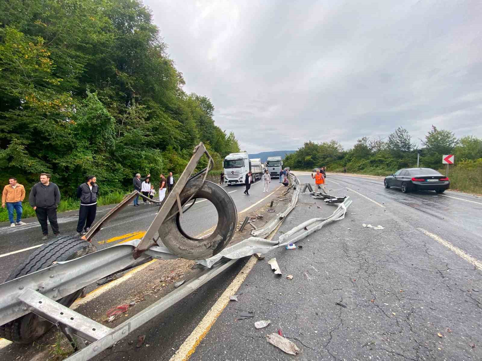 duzce-de-makasyalan-tir-trafigi-felc-etti