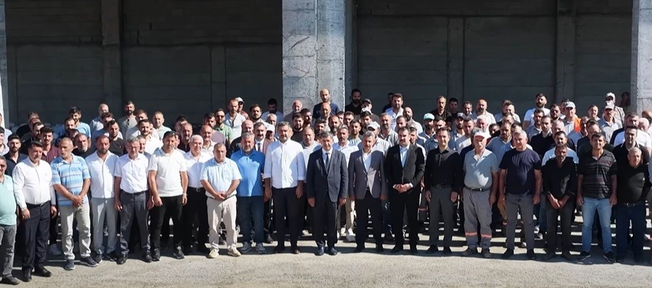 aksun-fen-isleri-calisanlariyla-bir-araya-geldi