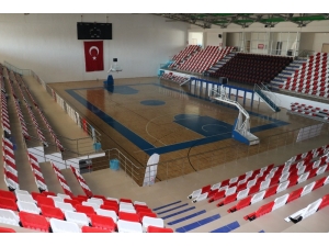 Ağrı’da Sportif Tesislerin Bakımı Yapıldı