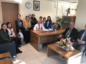 Hastanede Tedavi Gören Çocuklara Oyuncak