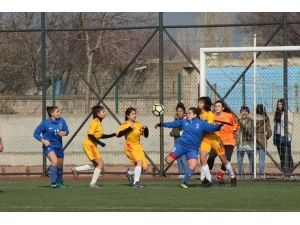 Kadınlar 3. Ligi’ne 1 Hafta Ara