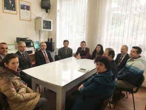 Kaymakam Öner, Çok Kitap Okuyan Öğrencileri Ödüllendirdi