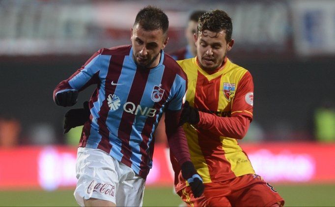Trabzonspor'da Zeki Yavru Ile Yollar Ayrıldı