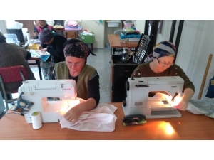 Poşet Paralı Olunca, Köylü Kadınlar Bez Çanta Üretmeye Başladı