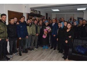 Mhp’li Başkan Adayı Bıyık’a İşçilerden Destek