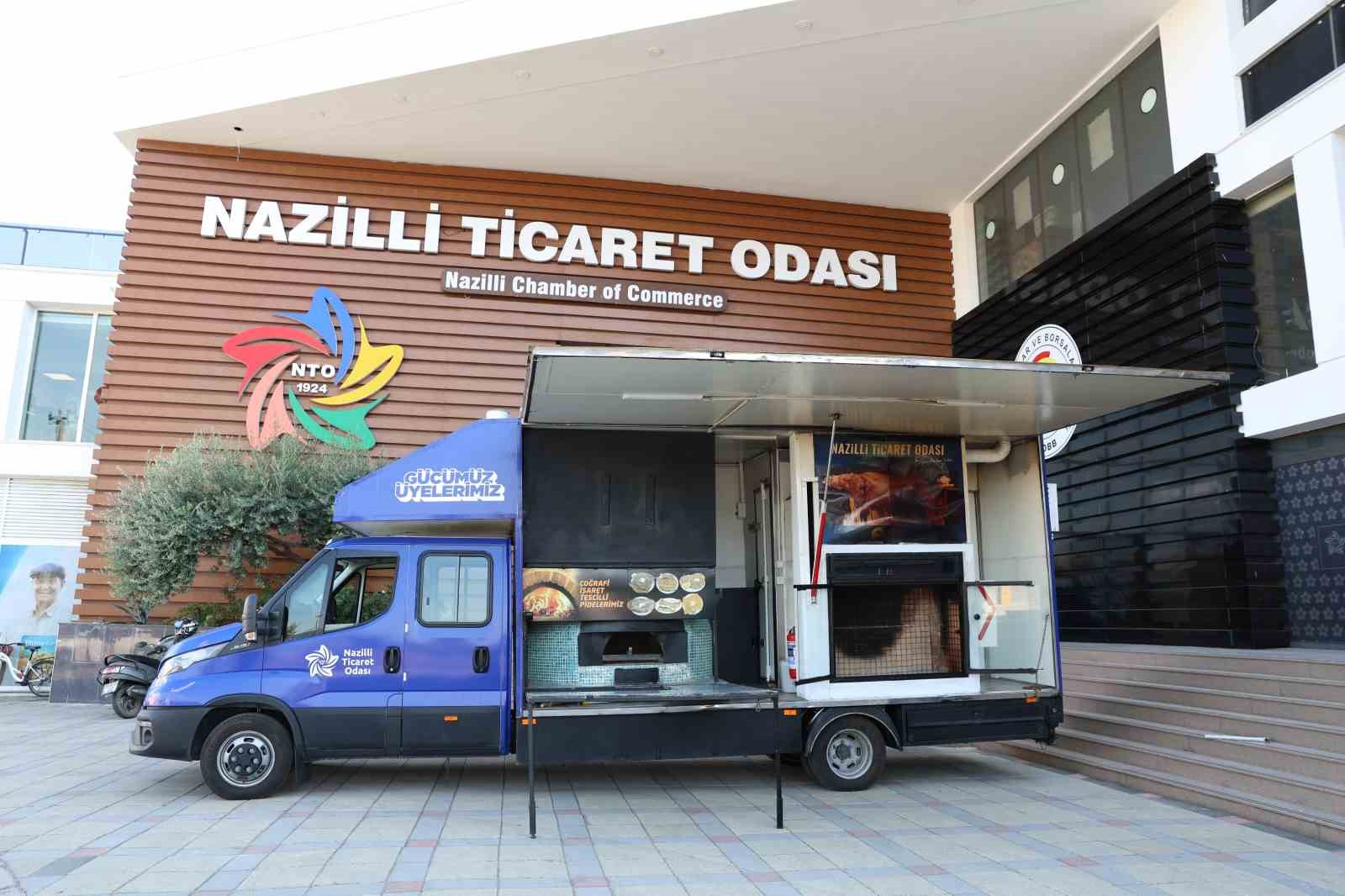 nazilli-ticaret-odasi-nin-mobil-araci-tanitildi