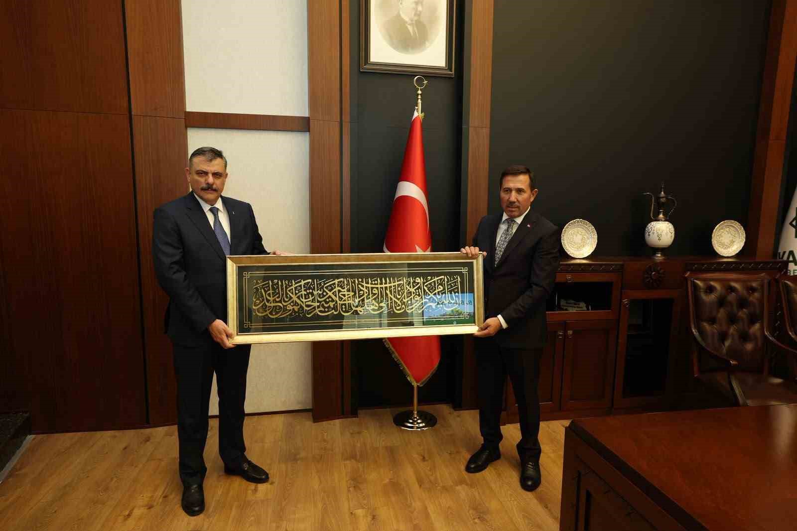 karatay-in-gelecegine-yonelik-calismalar-bakan-ciftci-ye-sunuldu