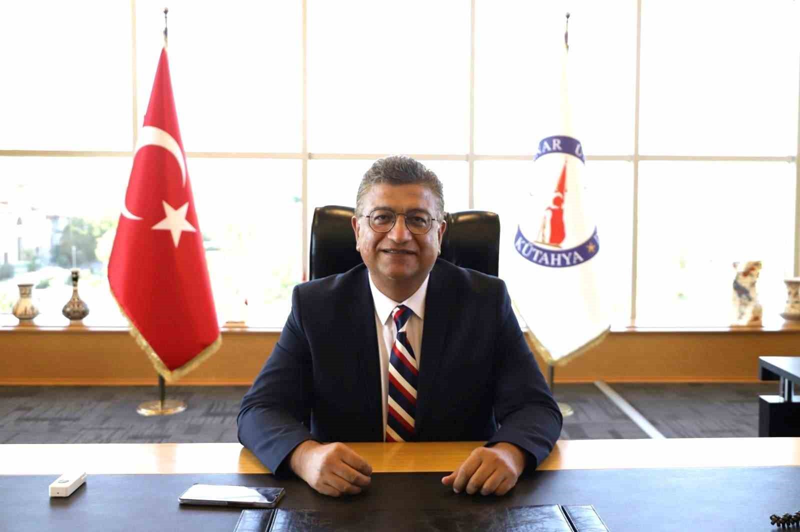 dpu-turkce-ogretmenligi-programi-turkiye-birincisi-oldu