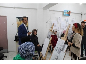 Kaymakam Çiçek: Emetli Gençlerimiz İçin Her İmkanı Sağlıyoruz