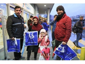 Büyükşehirden Plastik Poşet Yerine Bez Çanta