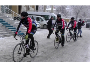 Pedallar Sarıkamış Şehitleri İçin Döndü