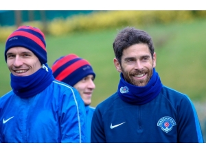 Kasımpaşa, Hazırlıklarını Sürdürdü