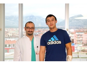 Kazakistanlı Hasta Denizli’de Sağlığına Kavuştu