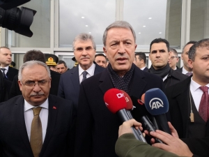 Bakan Akar: "Herhangi Bir Sorun Yok, Her Şey Ülke Ve Milletimizin Yararına Olacak Şekilde"