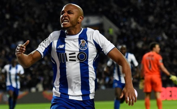 "fenerbahçe Menajerine Brahimi'yi Sordu"