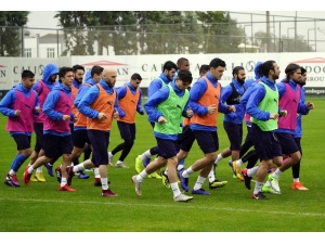 Ankaragücü Pas Çalıştı